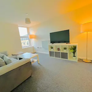 https://entire-flat-in-canary-wharf.brighton-hotels-england.com